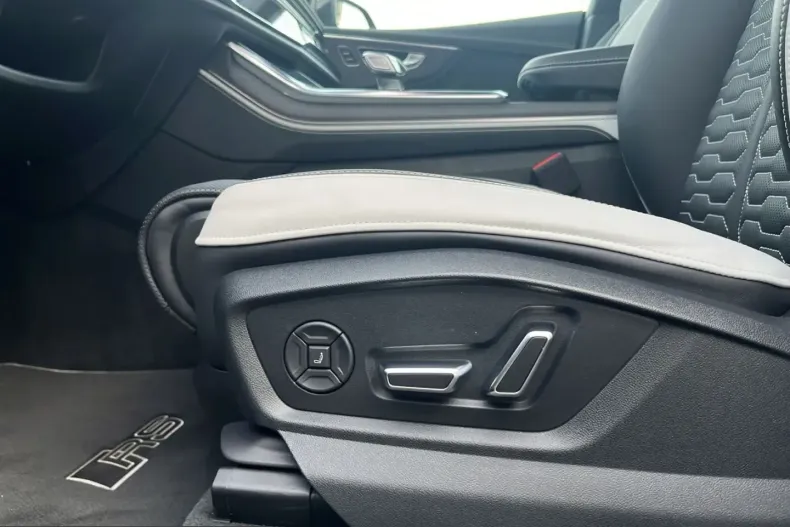 Audi RSQ8 din 2024 cu 3.753 km - oferta AUD205105 - foto 27