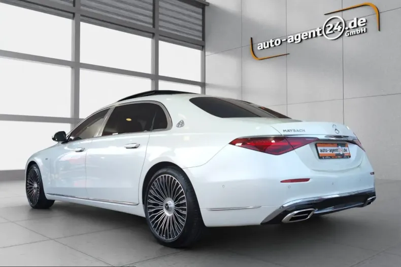 Mercedes-Benz S 680 (Clasa S) din 2024 cu 21.813 km - oferta MER205108 - foto 4