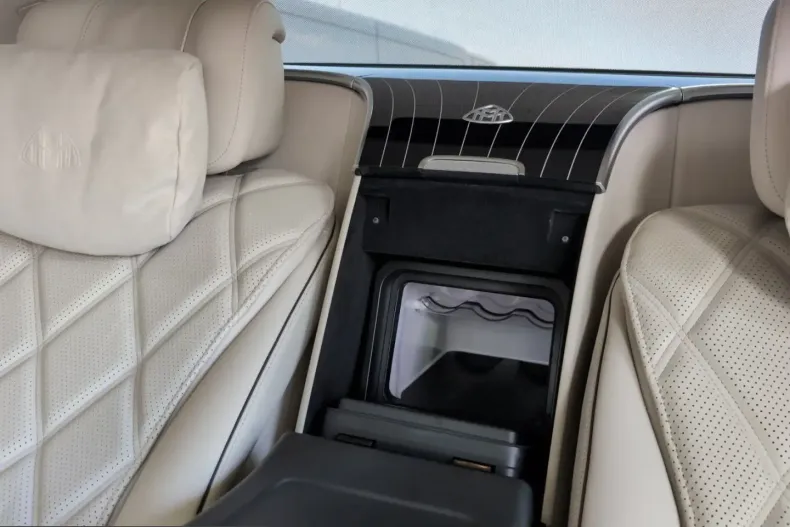 Mercedes-Benz S 680 (Clasa S) din 2024 cu 21.813 km - oferta MER205108 - foto 18