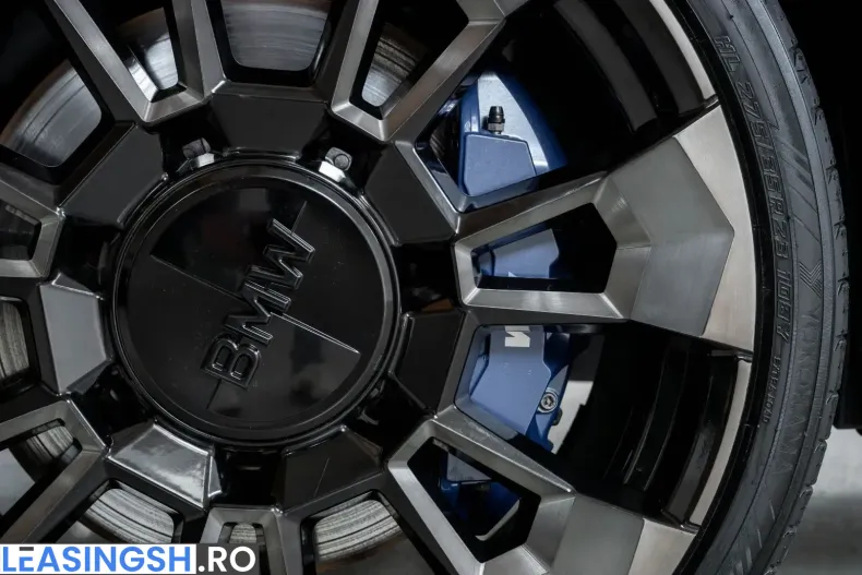 BMW XM (Seria X) din 2024 cu 21.900 km - oferta BMW205109 - foto 8