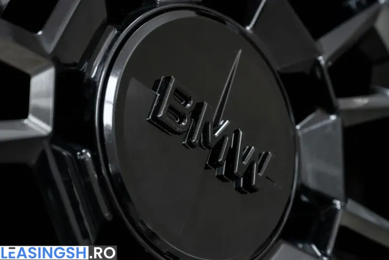 BMW XM (Seria X) din 2024 cu 21.900 km - oferta BMW205109 - foto 9