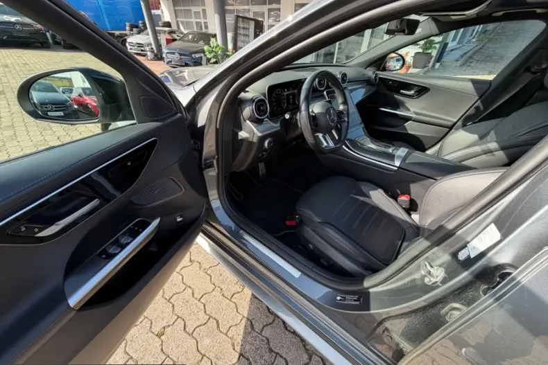 Mercedes-Benz C 180 (Clasa C) din 2022 cu 65.000 km - oferta MER205114 - foto 10