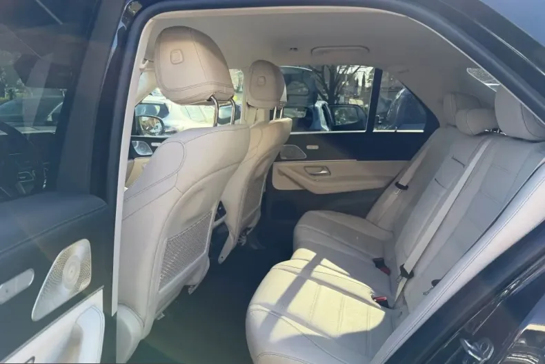 Mercedes-Benz GLE 400 (Clasa GLE) din 2022 cu 75.000 km - oferta MER205116 - foto 9