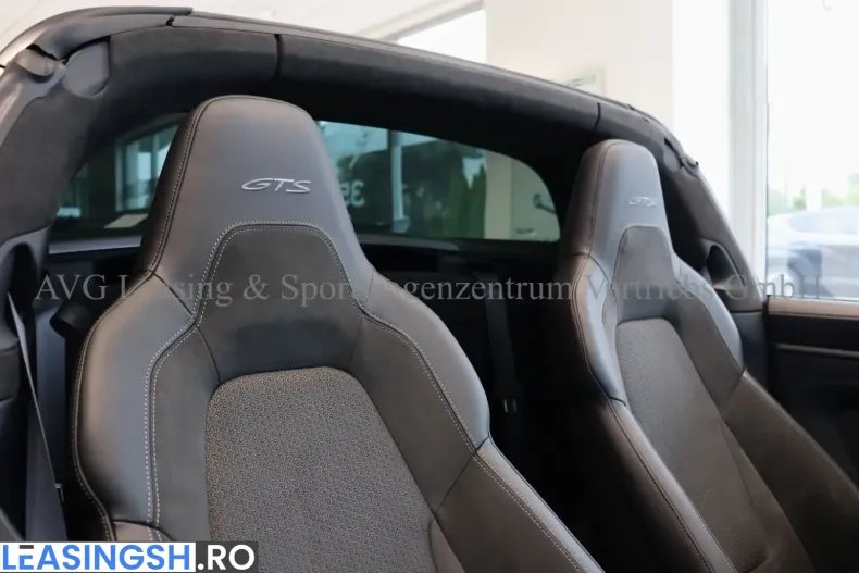 Porsche 992 din 2024 cu 4.654 km - oferta POR205119 - foto 18