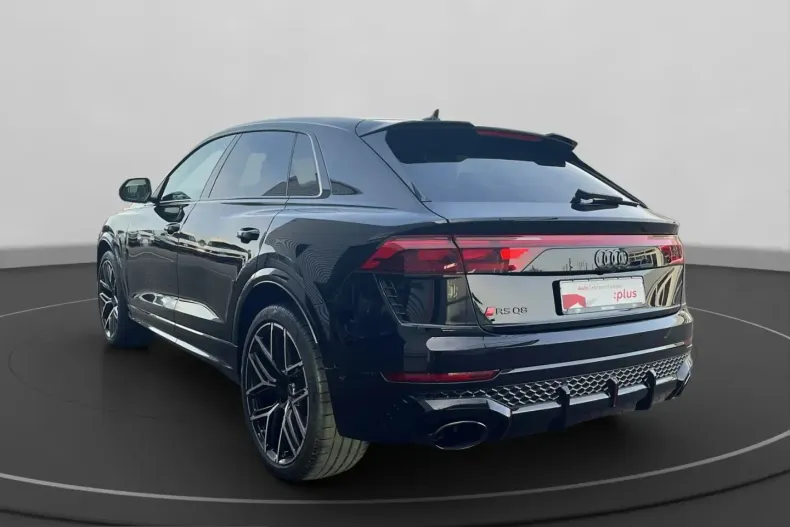 Audi RSQ8 din 2024 cu 3.753 km - oferta AUD205122 - foto 3