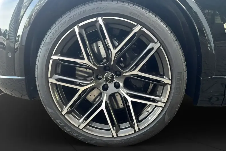 Audi RSQ8 din 2024 cu 3.753 km - oferta AUD205122 - foto 8