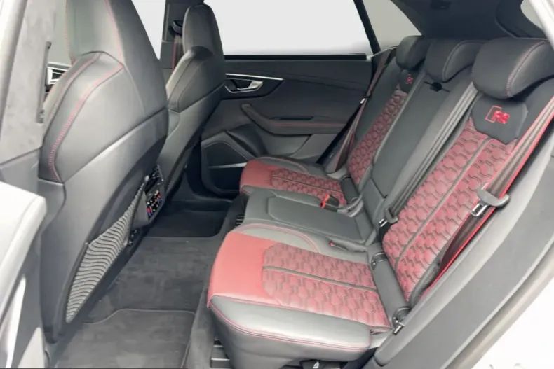 Audi RSQ8 din 2024 cu 15.010 km - oferta AUD205123 - foto 11