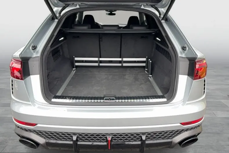 Audi RSQ8 din 2024 cu 15.010 km - oferta AUD205123 - foto 12