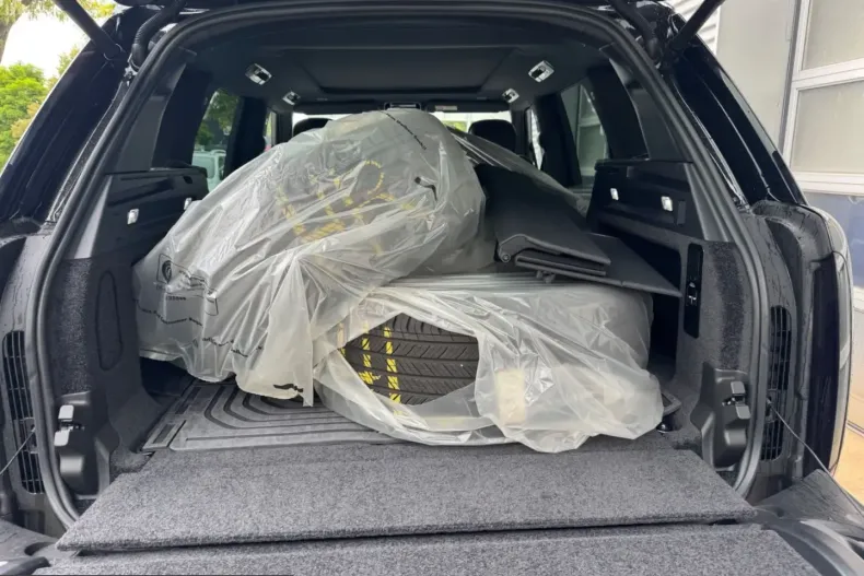 Land Rover Range Rover din 2024 cu 4.000 km - oferta LAN205128 - foto 7