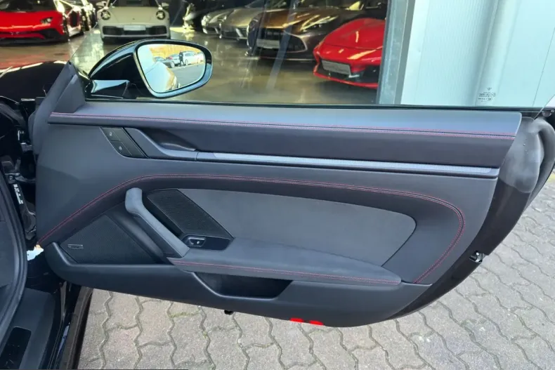 Porsche 992 din 2024 cu 19.990 km - oferta POR205131 - foto 29