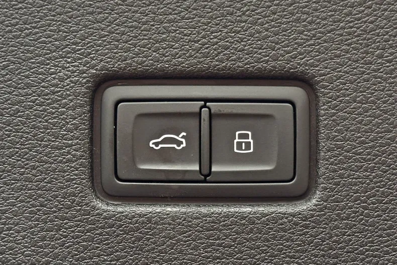 Audi RSQ8 din 2024 cu 10.590 km - oferta AUD205135 - foto 29