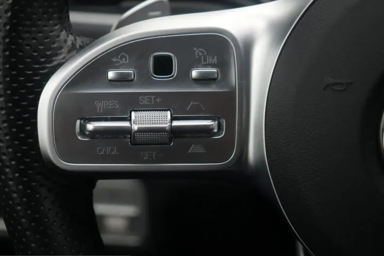 Mercedes-Benz GLE 350 (Clasa GLE) din 2021 cu 79.970 km - oferta MER205136 - foto 6