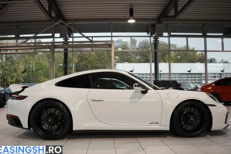 Porsche 992 din 2024 cu 4.500 km - oferta POR205137 - foto 8