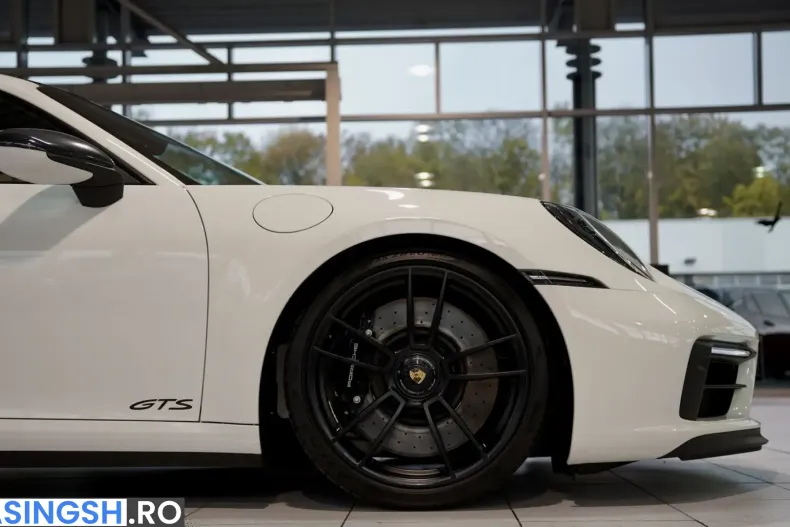 Porsche 992 din 2024 cu 4.500 km - oferta POR205137 - foto 9