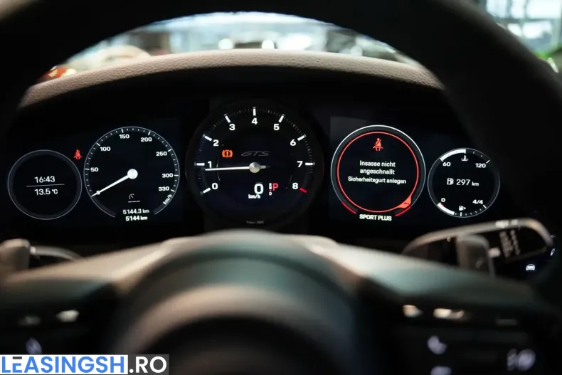 Porsche 992 din 2024 cu 4.500 km - oferta POR205137 - foto 38