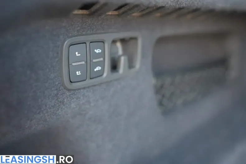 Audi RSQ8 din 2024 cu 17.260 km - oferta AUD205139 - foto 49