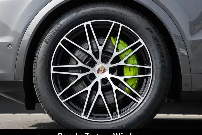 Porsche Cayenne din 2025 cu 15.900 km - oferta POR205146 - foto 4