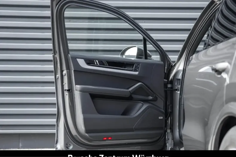 Porsche Cayenne din 2025 cu 15.900 km - oferta POR205146 - foto 27