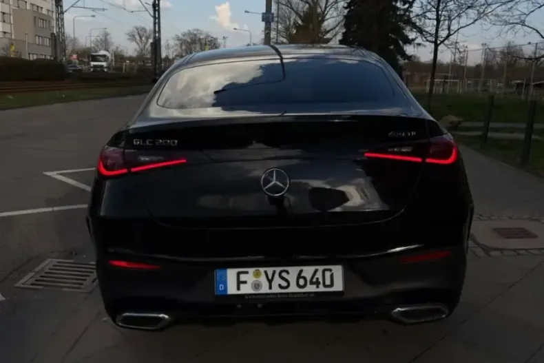 Mercedes-Benz GLC 200 (Clasa GLC) din 2024 cu 15.500 km - oferta MER205148 - foto 7