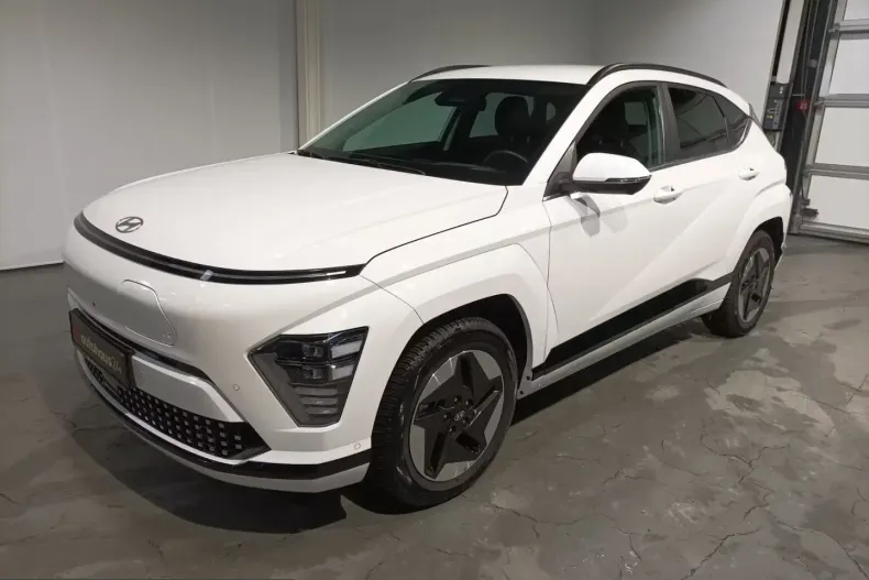 Hyundai Kona Elektro din 2024 cu 14.051 km - oferta HYU205149 - foto 1