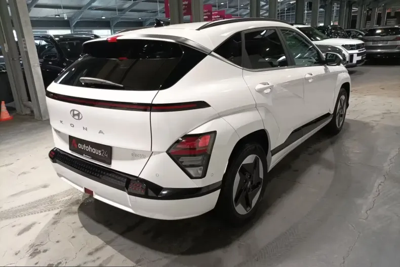 Hyundai Kona Elektro din 2024 cu 14.051 km - oferta HYU205149 - foto 3