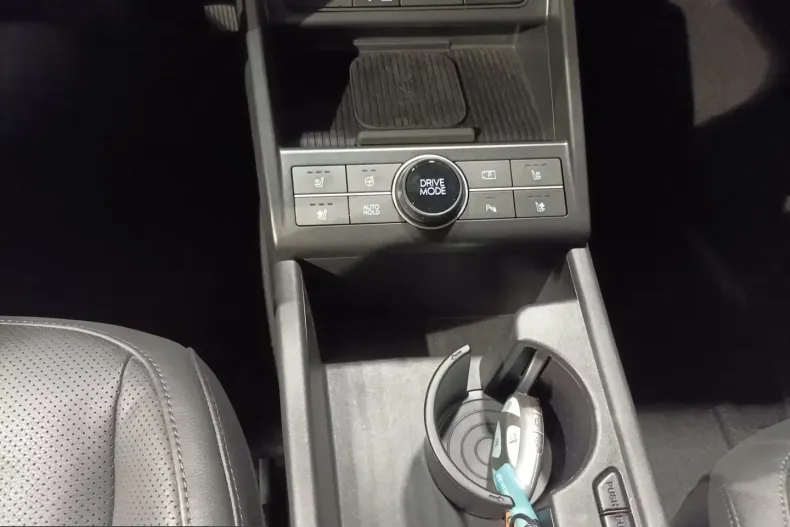 Hyundai Kona Elektro din 2024 cu 14.051 km - oferta HYU205149 - foto 10