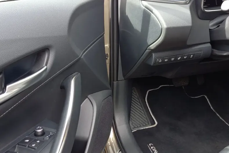 Toyota Corolla din 2023 cu 34.350 km - oferta TOY205159 - foto 16