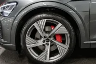 Audi Q8 e-tron din 2025 cu 4.458 km - oferta AUD205162 - foto 9