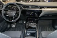 Audi Q8 e-tron din 2025 cu 4.458 km - oferta AUD205162 - foto 12