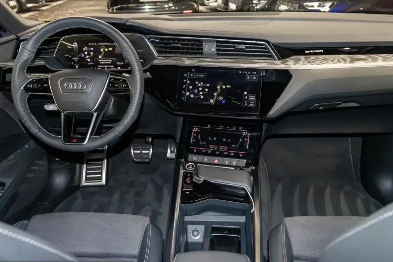 Audi Q8 e-tron din 2025 cu 4.458 km - oferta AUD205162 - foto 12