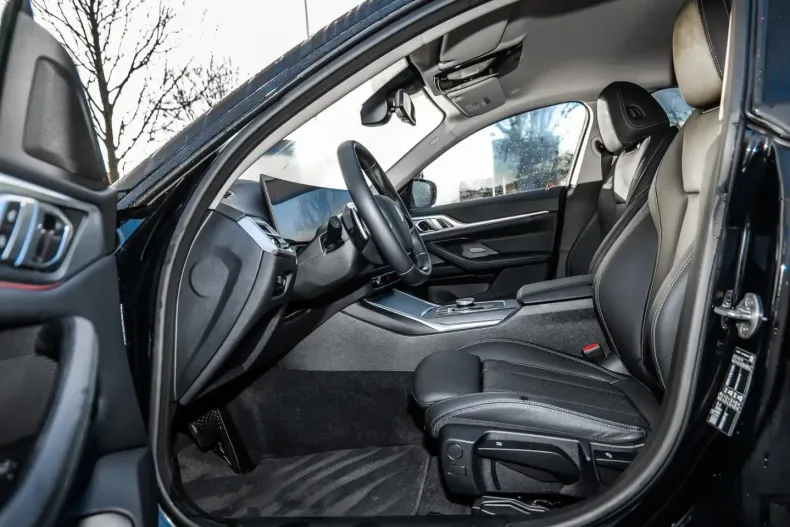 BMW 420i (Seria 4) din 2024 cu 12.804 km - oferta BMW205167 - foto 9