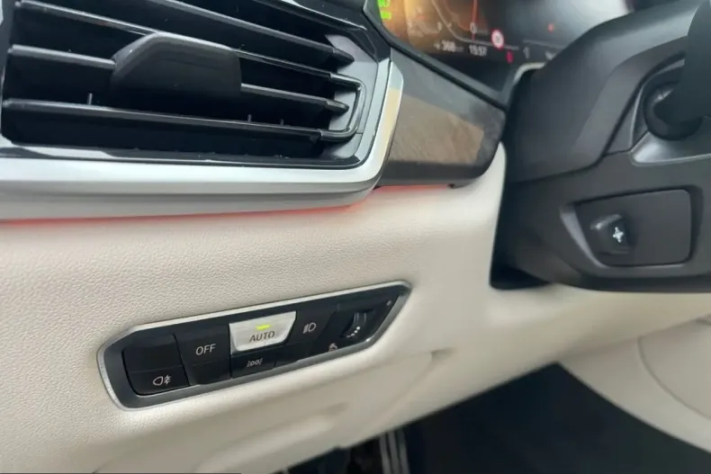 BMW X6 (Seria X) din 2023 cu 61.005 km - oferta BMW205170 - foto 16