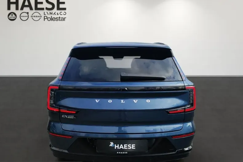 Volvo EX90 din 2025 cu 7.880 km - oferta VOL205175 - foto 6