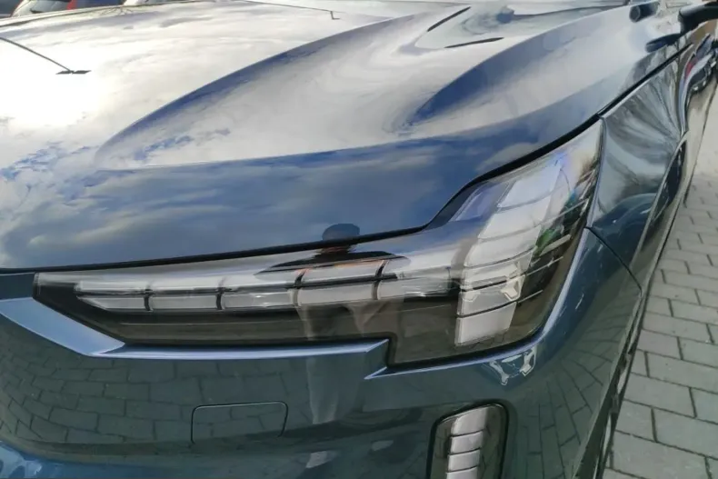 Volvo EX90 din 2025 cu 7.880 km - oferta VOL205175 - foto 9