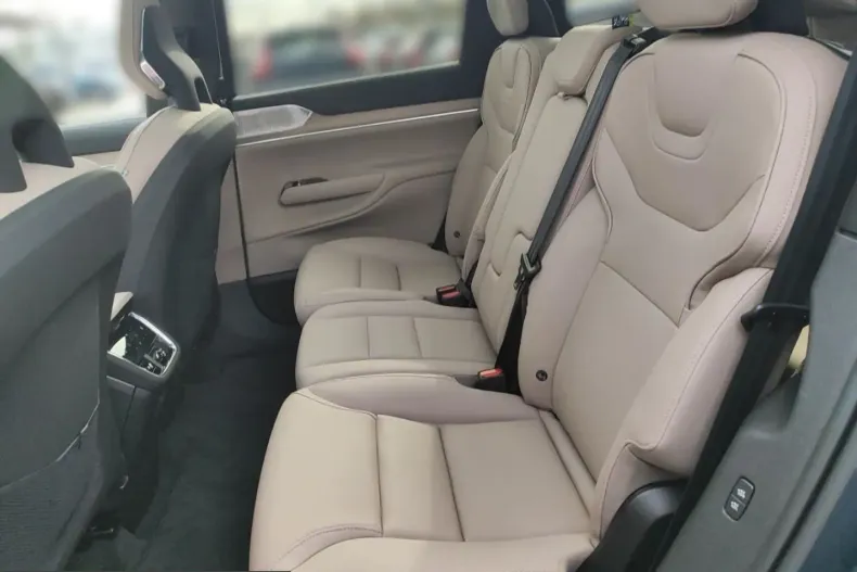 Volvo EX90 din 2025 cu 7.880 km - oferta VOL205175 - foto 20