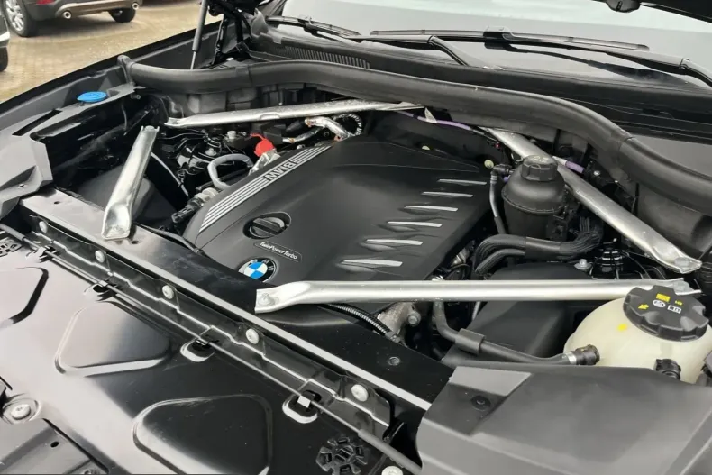 BMW X6 (Seria X) din 2023 cu 95.990 km - oferta BMW205183 - foto 18