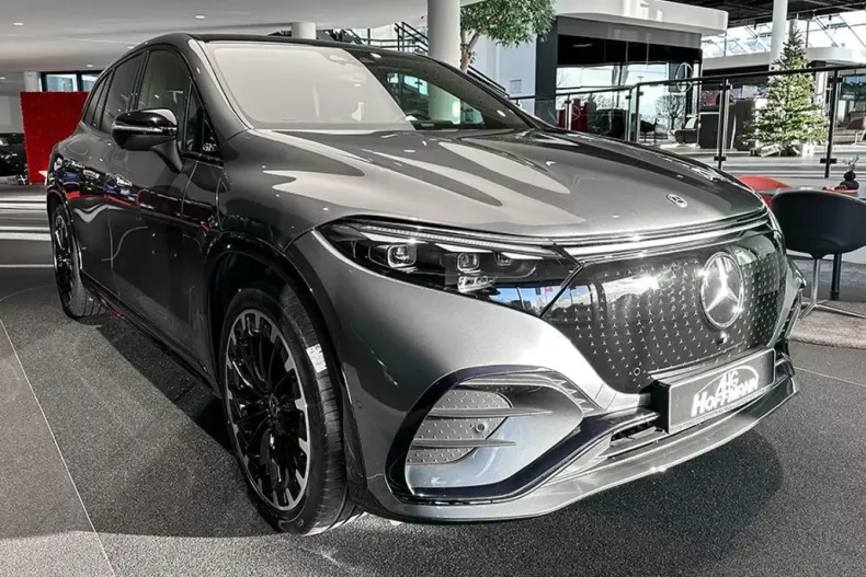 Mercedes-Benz EQS SUV din 2023 cu 15.921 km - oferta MER205184 - foto 3