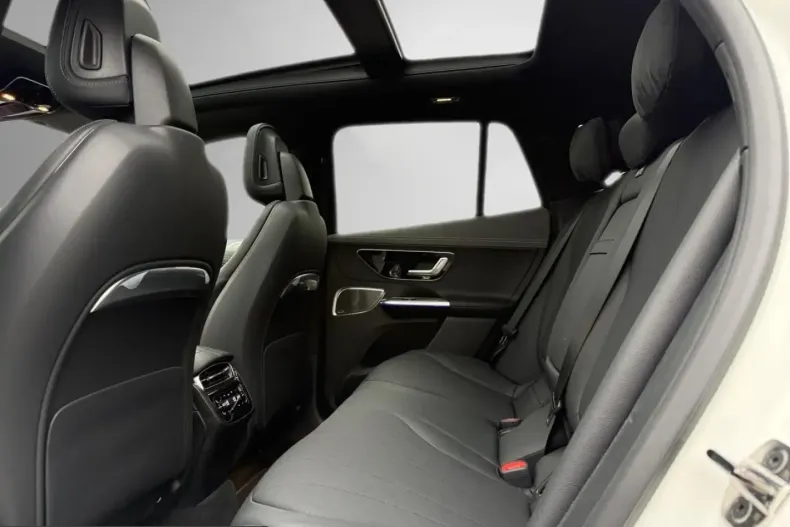 Mercedes-Benz EQE SUV din 2025 cu 19.166 km - oferta MER205185 - foto 16