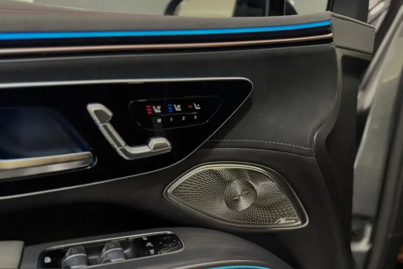 Mercedes-Benz EQS SUV din 2023 cu 48.327 km - oferta MER205186 - foto 12