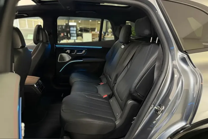 Mercedes-Benz EQS SUV din 2023 cu 48.327 km - oferta MER205186 - foto 18