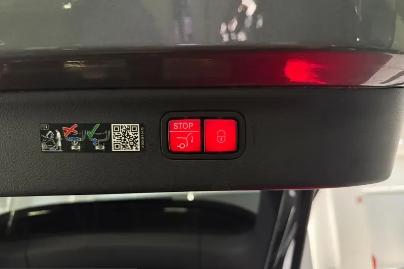 Mercedes-Benz EQS SUV din 2023 cu 48.327 km - oferta MER205186 - foto 23