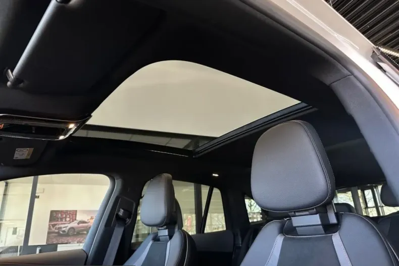 Mercedes-Benz EQE SUV din 2023 cu 4.558 km - oferta MER205189 - foto 16