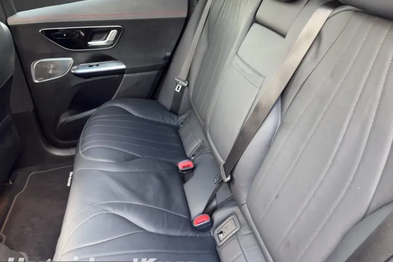 Mercedes-Benz EQE SUV din 2023 cu 40.170 km - oferta MER205190 - foto 14