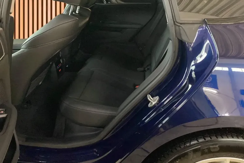 BMW 420d (Seria 4) din 2023 cu 33.100 km - oferta BMW205194 - foto 3