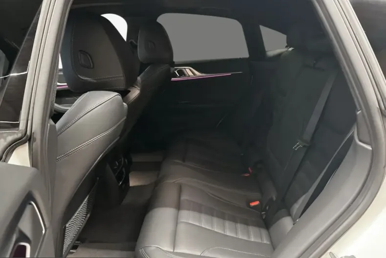 BMW 420d (Seria 4) din 2024 cu 42.303 km - oferta BMW205195 - foto 10