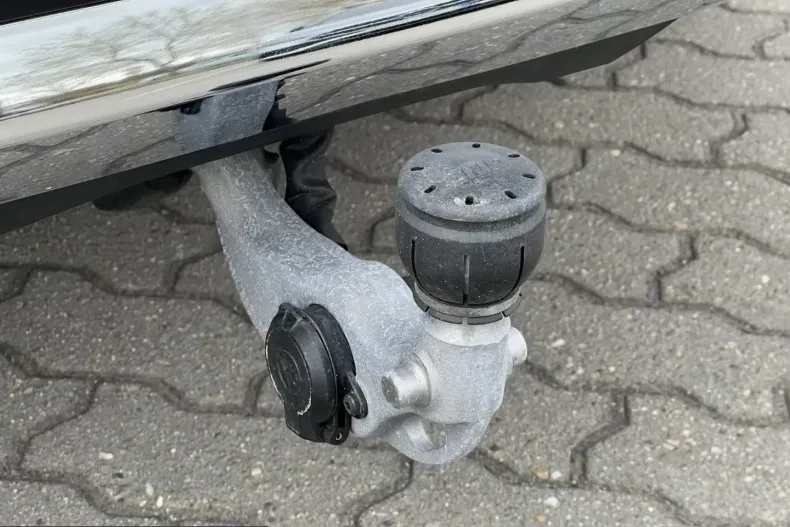 Mercedes-Benz EQE SUV din 2025 cu 11.957 km - oferta MER205196 - foto 22