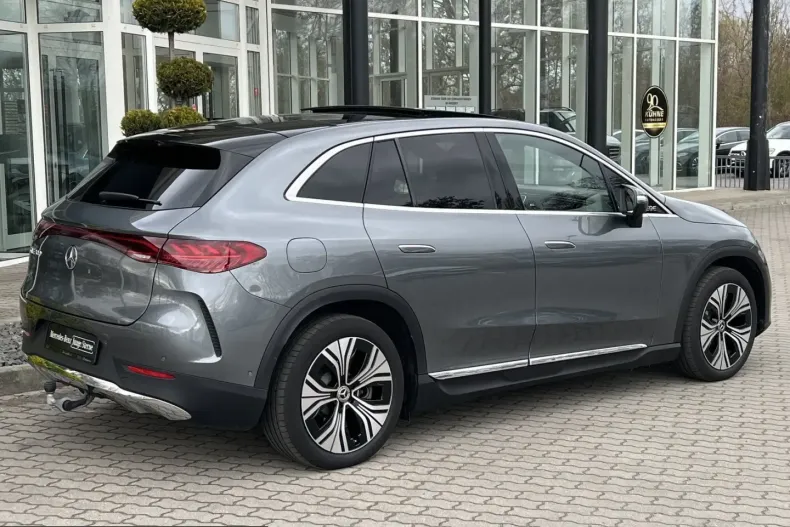 Mercedes-Benz EQE SUV din 2025 cu 11.957 km - oferta MER205196 - foto 24