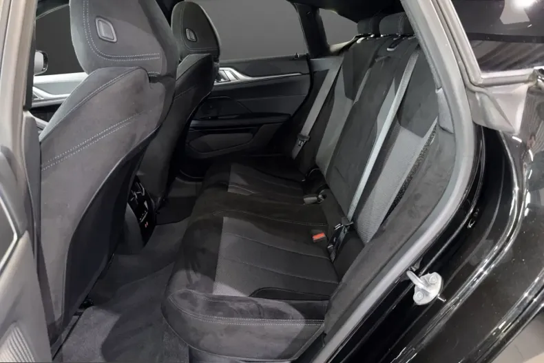 BMW 430i (Seria 4) din 2025 cu 10.341 km - oferta BMW205201 - foto 10