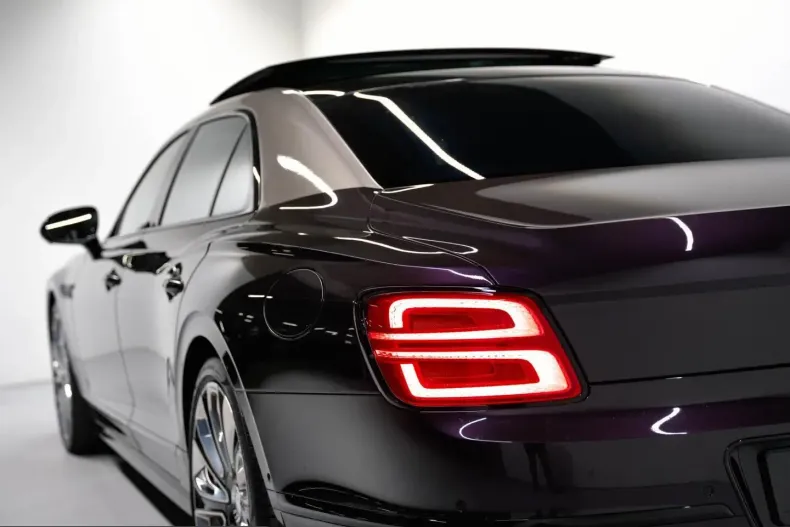 Bentley Flying Spur din 2025 cu 10.600 km - oferta BEN205207 - foto 12