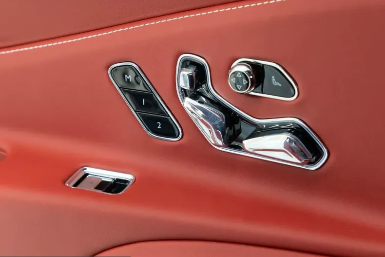 Bentley Flying Spur din 2025 cu 9.900 km - oferta BEN205210 - foto 18